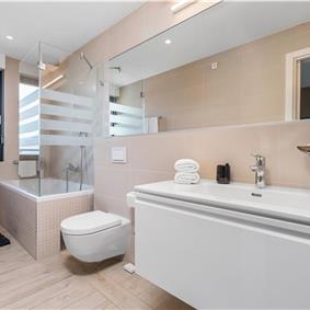 5 bedroom beachfront villa with heated pool near Omis, sleeps 9